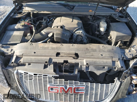 2013 GMC Yukon SLT with VIN 1GKS1CE06DR319554, listed as a Copart auction lot 85426204 with 177,526 mi miles and Salvage Title. Bid and sale history available at carsss.com. Image 13.