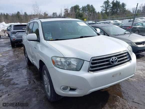 2008 Toyota Highlander Sport with VIN JTEES43A182097071, listed as a IAAI auction lot 41646267 with 198,540 mi miles. Bid and sale history available at carsss.com. Image 1.