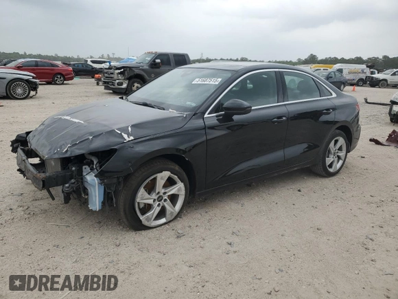 2024 Audi A3 Premium z VIN WAUAUDGY4RA044115, wystawiony jako Copart lot #51687515 z przebiegiem 20 401 mil mil oraz Szkoda całkowita • Salvage title. Historia ofert i sprzedaży dostępna na DreamBid. Obrazek 1.