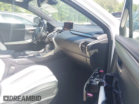 2021 Lexus NX 300 F Sport z VIN JTJSARDZ4M5022706, wystawiony jako IAAI lot #42198586 z przebiegiem 46 305 mil mil oraz . Historia ofert i sprzedaży dostępna na DreamBid. Obrazek 5.