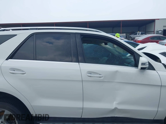 2016 Mercedes-Benz GLE 350 with VIN 4JGDA5JB6GA712251, listed as a IAAI auction lot 42191366 with 79,775 mi miles and . Bid and sale history available at DreamBid. Image 14.