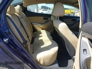 2013 Hyundai Elantra GLS z VIN 5NPDH4AE0DH229430, wystawiony jako IAAI lot #42270443 z przebiegiem 199 322 mil mil oraz . Historia ofert i sprzedaży dostępna na DreamBid. Obrazek 8.