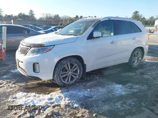 2014 Kia Sorento SX Limited with VIN 5XYKW4A71EG454589, listed as a IAAI auction lot 41421301 with 93,073 mi miles. Bid and sale history available at carsss.com. Image 2.