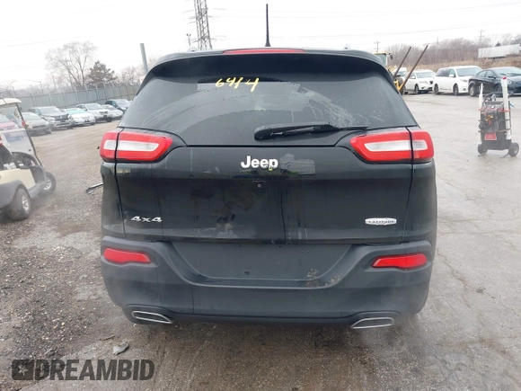 2018 Jeep Cherokee Latitude Plus with VIN 1C4PJMLX2JD522232, listed as a IAAI auction lot 41466414 with 119,383 mi miles and . Bid and sale history available at DreamBid. Image 16.
