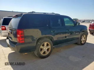 2008 Chevrolet Tahoe 2LT z VIN 1GNFC13028R252785, wystawiony jako Copart lot #56244945 z przebiegiem 283 328 mil mil oraz Czysty tytuł • Clean title. Historia ofert i sprzedaży dostępna na DreamBid. Obrazek 3.