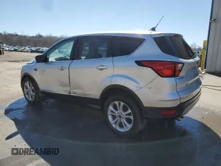 2019 Ford Escape SE with VIN 1FMCU0GD5KUA32704, listed as a Copart auction lot 49691715 with 81,116 mi miles and Salvage Title. Bid and sale history available at carsss.com. Image 2.