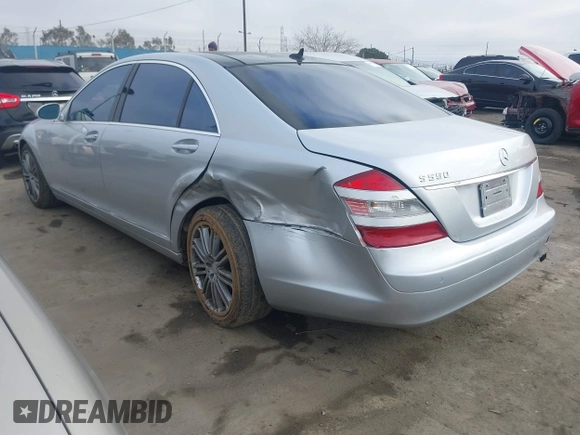 2009 Mercedes-Benz S-Class 5.5L V8 with VIN WDDNG71XX9A273403, listed as a IAAI auction lot 41540086 with 142,140 mi miles. Bid and sale history available at carsss.com. Image 3.
