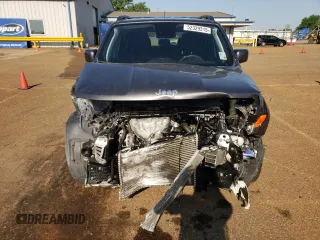 2021 Jeep Renegade Latitude with VIN ZACNJCBB8MPN10063, listed as a Copart auction lot 52329315 with 55,326 mi miles and Salvage title. Bid and sale history available at DreamBid. Image 5.