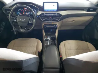 2021 Ford Escape SE with VIN 1FMCU0G61MUB25241, listed as a Copart auction lot 53341035 with 135,380 mi miles and Clean Title. Bid and sale history available at carsss.com. Image 8.