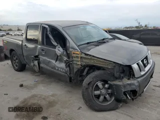2015 Nissan Titan SV with VIN 1N6BA0ECXFN503651, listed as a Copart auction lot 88101695 with 120,649 mi miles and Salvage title. Bid and sale history available at DreamBid. Image 4.