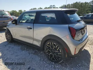 2025 MINI Hardtop Cooper S with VIN WMW23GD00S2W74060, listed as a Copart auction lot 52106175 with 410 mi miles and Salvage Title. Bid and sale history available at DreamBid. Image 2.