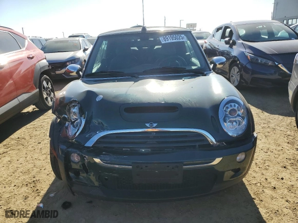 2006 MINI Cooper Convertible S with VIN WMWRH335X6TF87548, listed as a Copart auction lot 89195025 with 22,384 mi miles and Salvage Title. Bid and sale history available at carsss.com. Image 5.