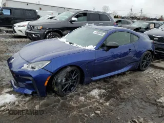 2023 Toyota GR86 Premium with VIN JF1ZNBF19P8758599, listed as a Copart auction lot 42606665 with 3,723 mi miles and Salvage Title. Bid and sale history available at carsss.com. Image 1.