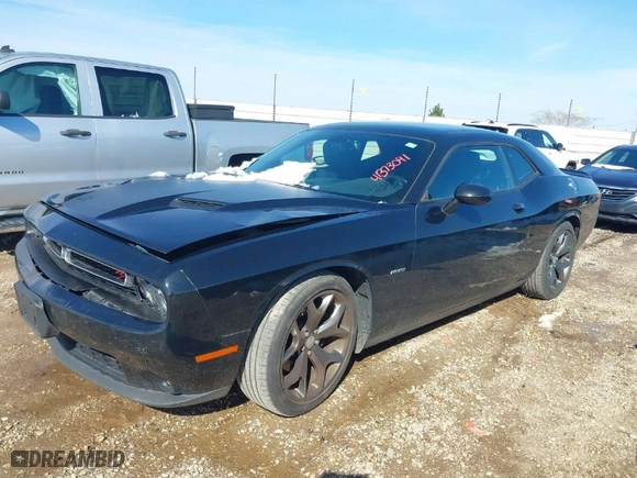 2015 Dodge Challenger R/T with VIN 2C3CDZAT9FH861314, listed as a IAAI auction lot 41373091 with 32,615 mi miles. Bid and sale history available at carsss.com. Image 2.