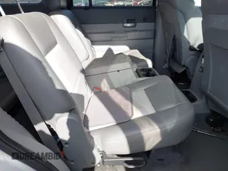 2007 Dodge Durango SLT z VIN 1D8HB48267F501204, wystawiony jako IAAI lot #41497256 z przebiegiem Nie podano mil oraz . Historia ofert i sprzedaży dostępna na DreamBid. Obrazek 8.