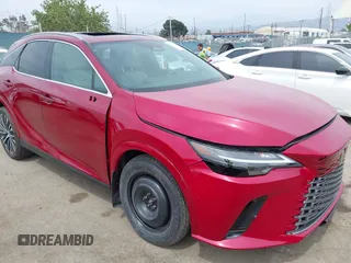 2023 Lexus RX 350h z VIN 2T2BBMCA9PC014179, wystawiony jako IAAI lot #42375208 z przebiegiem 9525 mil mil oraz . Historia ofert i sprzedaży dostępna na DreamBid. Obrazek 6.