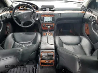 2004 Mercedes-Benz S-Class 5.0L with VIN WDBNG84J64A431069, listed as a Copart auction lot 74552504 with 249,135 mi miles and Salvage Title. Bid and sale history available at carsss.com. Image 8.