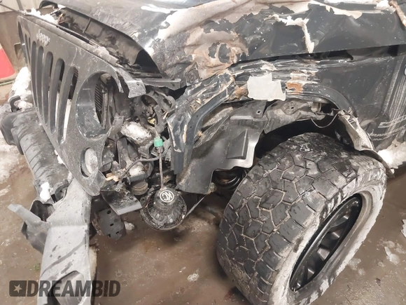 2018 Jeep Wrangler Unlimited Sport S с VIN 1C4BJWDG5JL887756, выставлен на аукционе IAAI как лот 41579075 с пробегом 110 464 миль миль и . История ставок и продаж доступна на DreamBid. Изображение 6.