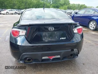 2013 Scion FR-S z VIN JF1ZNAA18D1725776, wystawiony jako IAAI lot #42198745 z przebiegiem 174 192 mil mil oraz . Historia ofert i sprzedaży dostępna na DreamBid. Obrazek 17.