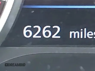 2025 Nissan Sentra SV z VIN 3N1AB8CV9SY284647, wystawiony jako IAAI lot #42489225 z przebiegiem 6 262 mil mil oraz . Historia ofert i sprzedaży dostępna na DreamBid. Obrazek 16.