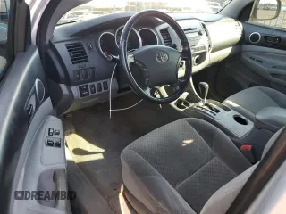 2009 Toyota Tacoma z VIN 5TEUU42N89Z597076, wystawiony jako Copart lot #53777665 z przebiegiem 271 475 mil mil oraz Czysty tytuł • Clean title. Historia ofert i sprzedaży dostępna na DreamBid. Obrazek 8.