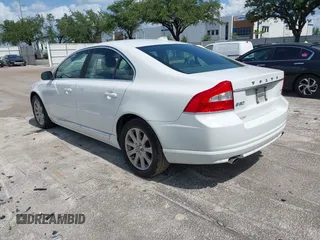 2010 Volvo S80 I6 z VIN YV1982AS1A1121914, wystawiony jako IAAI lot #42503279 z przebiegiem 227 118 mil mil oraz . Historia ofert i sprzedaży dostępna na DreamBid. Obrazek 3.