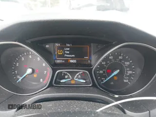 2015 Ford Focus SE с VIN 1FADP3F24FL343141, выставлен на аукционе IAAI как лот 40682062 с пробегом 118 855 миль миль и . История ставок и продаж доступна на DreamBid. Изображение 7.