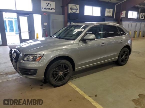 2009 Audi Q5 Premium Plus z VIN WA1KK78R09A044239, wystawiony jako Copart lot #48529435 z przebiegiem 156 941 mil mil oraz Szkoda całkowita • Salvage title. Historia ofert i sprzedaży dostępna na DreamBid. Obrazek 1.
