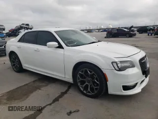 2017 Chrysler 300 S with VIN 2C3CCABGXHH552458, listed as a Copart auction lot 79754374 with 113,763 mi miles and Clean Title. Bid and sale history available at DreamBid. Image 4.