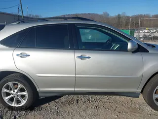 2008 Lexus RX 350 with VIN 2T2GK31U38C043837, listed as a IAAI auction lot 41599633 with 188,769 mi miles and . Bid and sale history available at DreamBid. Image 13.