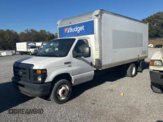 2017 Ford E-Series Commercial with VIN 1FDWE3F6XHDC49639, listed as a Copart auction lot 78068914 with 119,738 mi miles and Clean Title. Bid and sale history available at carsss.com. Image 2.