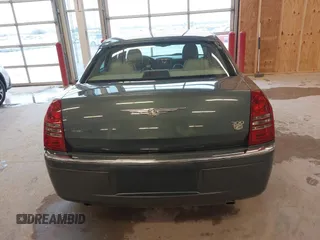 2005 Chrysler 300 with VIN 2C3JA63H95H111269, listed as a IAAI auction lot 41717805 with 102,740 mi miles. Bid and sale history available at carsss.com. Image 16.