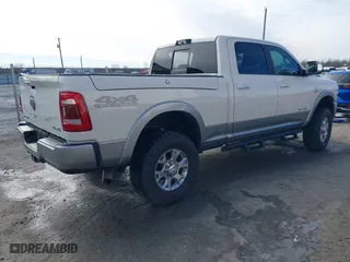 2022 Ram 2500 Laramie with VIN 3C6UR5FLXNG105323, listed as a IAAI auction lot 41359667 with 33,266 mi miles. Bid and sale history available at carsss.com. Image 4.