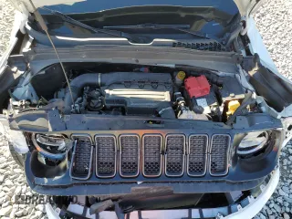 2020 Jeep Renegade Altitude z VIN ZACNJAB19LPL72057, wystawiony jako Copart lot #41449755 z przebiegiem 61 233 mil mil oraz Szkoda całkowita • Salvage title. Historia ofert i sprzedaży dostępna na DreamBid. Obrazek 12.