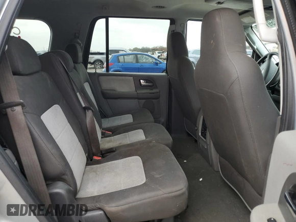 2006 Ford Expedition Special Service with VIN 1FMPU16506LA26290, listed as a Copart auction lot 82591474 with 228,313 mi miles and Clean title. Bid and sale history available at DreamBid. Image 12.