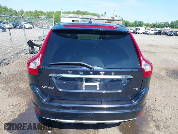 2016 Volvo XC60 T5 Drive-E Premier с VIN YV440MDK3G2785324, выставлен на аукционе IAAI как лот 42215803 с пробегом 62 184 миль миль и . История ставок и продаж доступна на DreamBid. Изображение 16.