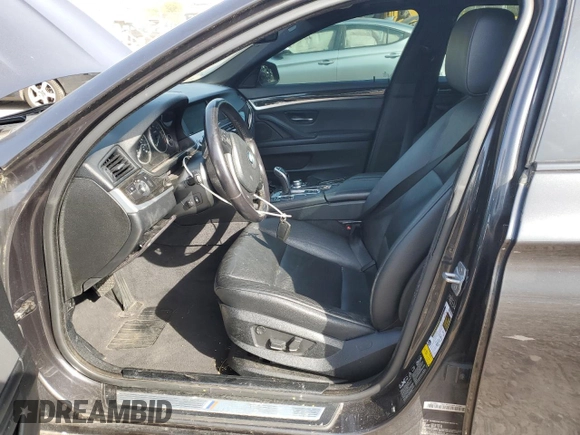 2013 BMW 5 Series 528i xDrive with VIN WBAXH5C53DD109334, listed as a Copart auction lot 54343335 with 174,354 mi miles and Clean Title. Bid and sale history available at carsss.com. Image 7.