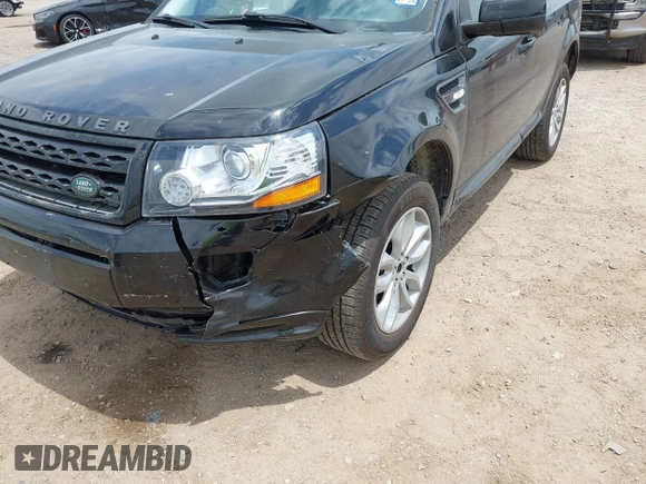 2013 Land Rover LR2 with VIN SALFR2BG4DH365416, listed as a IAAI auction lot 42046540 with 144,230 mi miles and . Bid and sale history available at DreamBid. Image 6.