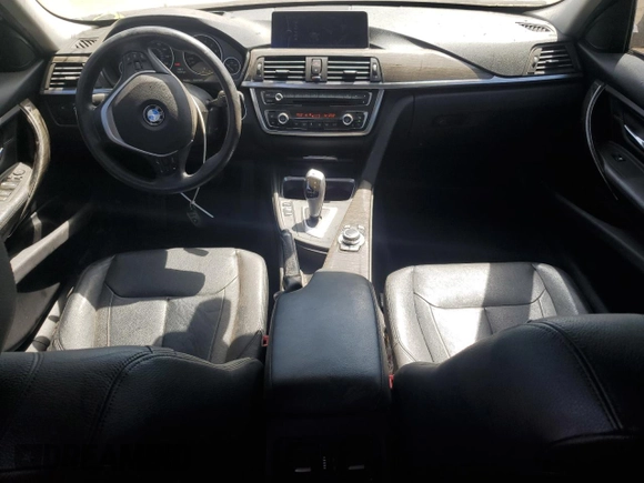 2013 BMW 3 Series 328i xDrive with VIN WBA3B3C51DF532714, listed as a Copart auction lot 57854735 with 140,650 mi miles and Salvage title. Bid and sale history available at DreamBid. Image 8.
