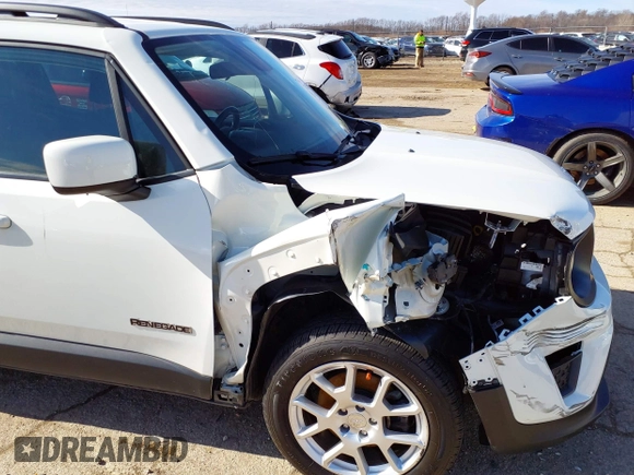 2020 Jeep Renegade Altitude z VIN ZACNJABB8LPL91658, wystawiony jako IAAI lot #41534304 z przebiegiem 76 135 mil mil oraz . Historia ofert i sprzedaży dostępna na DreamBid. Obrazek 18.