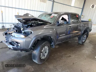 2023 Toyota Tacoma SR z VIN 3TMCZ5AN9PM593794, wystawiony jako Copart lot #55387485 z przebiegiem Nie podano mil oraz Czysty tytuł • Clean title. Historia ofert i sprzedaży dostępna na DreamBid. Obrazek 1.