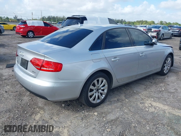 2010 Audi A4 z VIN WAUEFBFL4AN063332, wystawiony jako IAAI lot #41950185 z przebiegiem 132 635 mil mil oraz . Historia ofert i sprzedaży dostępna na DreamBid. Obrazek 4.