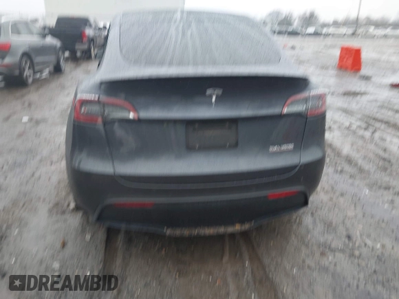 2022 Tesla Model Y Performance with VIN 7SAYGDEF1NF379167, listed as a IAAI auction lot 41429842 with 86,582 mi miles and . Bid and sale history available at DreamBid. Image 17.