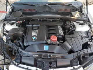 2011 BMW 1 Series 128i z VIN WBAUP9C56BVL90128, wystawiony jako Copart lot #86883994 z przebiegiem 149 463 mil mil oraz Szkoda całkowita • Salvage title. Historia ofert i sprzedaży dostępna na DreamBid. Obrazek 11.