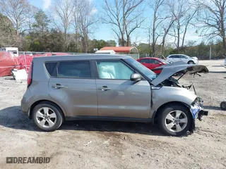 2018 Kia Soul with VIN KNDJN2A22J7565831, listed as a IAAI auction lot 41691580 with 174,286 mi miles. Bid and sale history available at carsss.com. Image 13.
