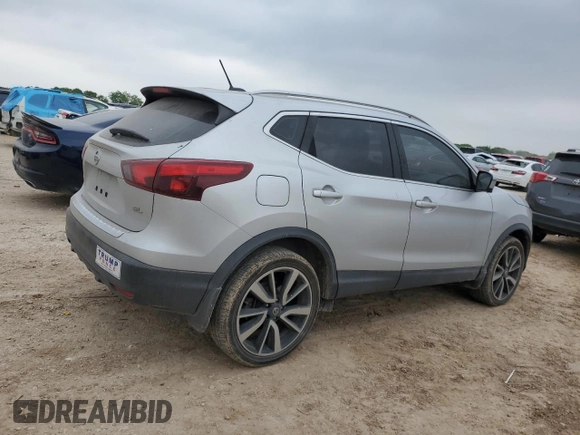 2017 Nissan Rogue SL with VIN JN1BJ1CP4HW031123, listed as a Copart auction lot 51189205 with 44,720 mi miles and Clean title. Bid and sale history available at DreamBid. Image 3.