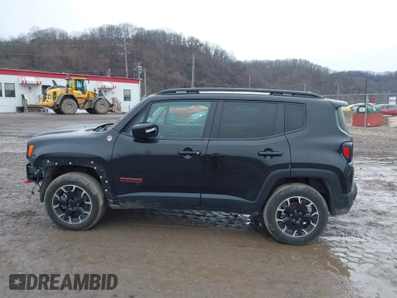 2023 Jeep Renegade Trailhawk with VIN ZACNJDC10PPP73292, listed as a IAAI auction lot 41661916 with 19,192 mi miles and . Bid and sale history available at DreamBid. Image 15.