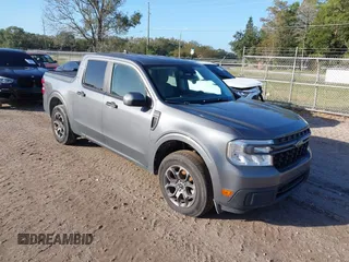 2023 Ford Maverick XL z VIN 3FTTW8F91PRA06061, wystawiony jako IAAI lot #40733751 z przebiegiem Nie podano mil oraz . Historia ofert i sprzedaży dostępna na DreamBid. Obrazek 1.