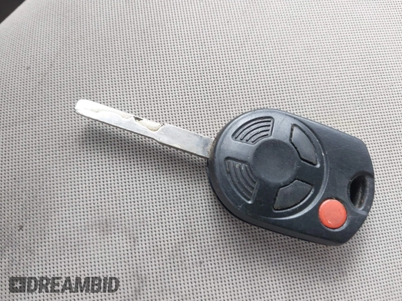 2013 Ford Escape SE с VIN 1FMCU9GX3DUA38339, выставлен на аукционе IAAI как лот 42313615 с пробегом 186 008 миль миль и . История ставок и продаж доступна на DreamBid. Изображение 11.