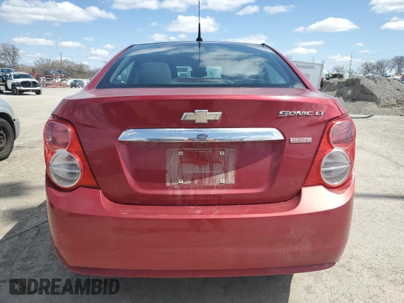 2012 Chevrolet Sonic LT z VIN 1G1JD5SB1C4160396, wystawiony jako Copart lot #52098365 z przebiegiem 125 733 mil mil oraz Szkoda całkowita • Salvage title. Historia ofert i sprzedaży dostępna na DreamBid. Obrazek 6.